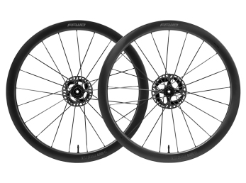 Karbonová kola RAW CS (44 mm), FFWD/CeramicSpeed 2:1, MattBlack, plášť