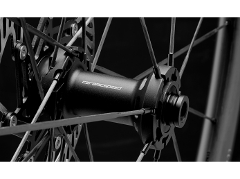 Karbonová kola RAW CS (33 mm), FFWD/CeramicSpeed 2:1, MattBlack, plášť