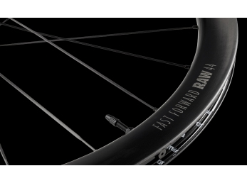 Karbonová kola RAW CS (44 mm), FFWD/CeramicSpeed 2:1, MattBlack, plášť