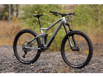 CUBE Stereo 140 HPC SL 27.5 polarsilver´n´black L 2022