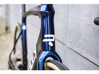 Ridley Fenix SLiC  Shimano Ultegra Di2 12sp BLUE RADIANT 2024