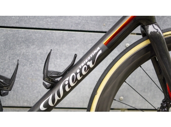 Testovací flotila Wilier VERTICALE SLR+Ultegra Di2 2x12+KLEOS 36 black M