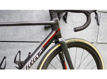 Testovací flotila Wilier VERTICALE SLR+Ultegra Di2 2x12+KLEOS 36 black M