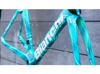 Testovací flotila Wilier VERTICALE SLR+Ultegra Di2 2x12+KLEOS 36 black M