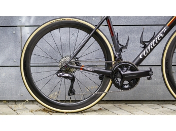 Wilier ZERO SL Disc+SRAM RIVAL AXS + NDR38 black red XL