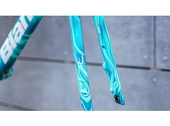 kolo ZERO SL+RIVAL AXS 2x12+NDR38 black red