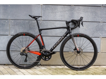 Wilier ZERO SL Disc + 105 Di2 + NDR38 black red VELIKOST  S