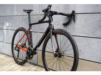 Wilier ZERO SL Disc + 105 Di2 + NDR38 black red M