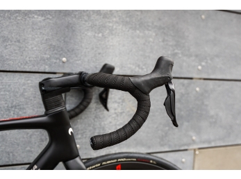 Wilier ZERO SL Disc + 105 Di2 + NDR38 black red M