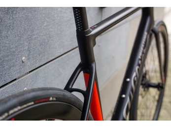 Wilier ZERO SL Disc + 105 Di2 + NDR38 black red M