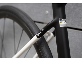 kolo GARDA Disc+105 2x11+RS171 black red