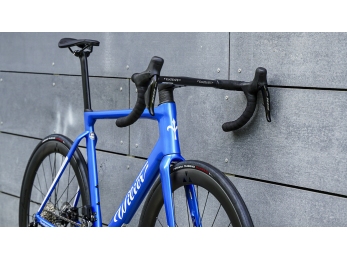 Testovací flotila Wilier FILANTE SL + SH 105 Di2 + Miche React 50 Blue  vel. XL