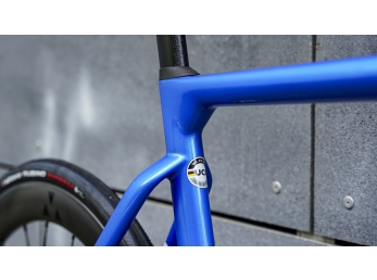 Testovací flotila Wilier FILANTE SL + SH 105 Di2 + Miche React 50 Blue  vel. XL