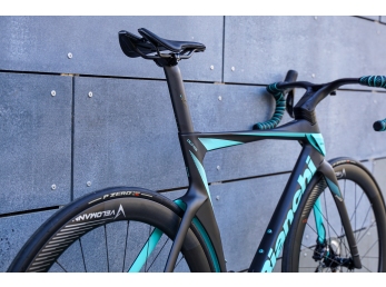Bianchi Oltre PRO Disc Ultegra Di2 12sp Celeste 2024