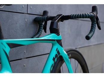 Bianchi Oltre Disc RIVAL AXS 12sp Celeste 2024