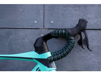 Bianchi Oltre Disc RIVAL AXS 12sp Celeste 2024