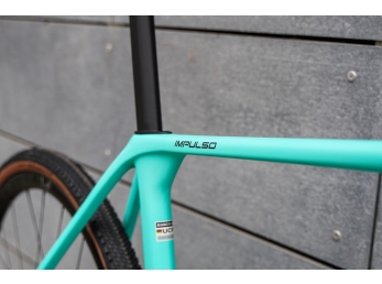 Bianchi Impulso COMP Shimano GRX 610 DISC 2X12S CELESTE 2025