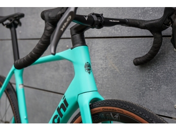 Bianchi Impulso COMP Shimano GRX 610 DISC 2X12S CELESTE 2025