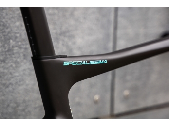 Bianchi Specialissima RC Dura Ace Di2 +WATT karbon kola RC33 2025