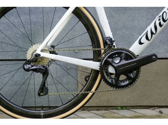 Wilier FILANTE SLR Disc + ULTEGRA Di2 + SLR42 italy L