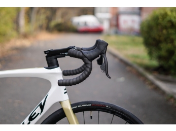 Ridley Fenix SLiC Sram Rival AXS White-Gold, vel. M-57cm