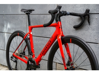 Wilier FILANTE SL Disc + 105 Di2 + NDR50 RED L