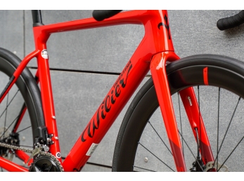 Wilier FILANTE SL Disc + 105 Di2 + NDR50 RED L