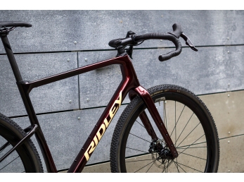 Ridley Helium SLX Disc Ultegra karbon kola Forza velikost 57cm M