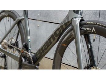 Bianchi Oltre Disc Ultegra Di2 12sp Dark Grey Metal/Graphite 2024