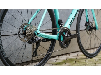 Bianchi Sprint Shimano 105 Di2 12sp  Disc Celeste/Graphite Full Glossy 2025 57cm