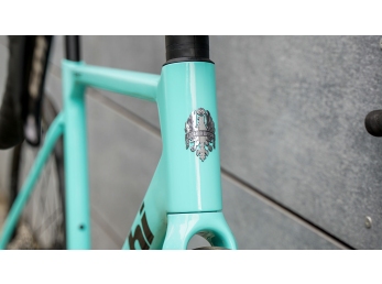 Bianchi Sprint Shimano 105 Di2 12sp  Disc Celeste/Graphite Full Glossy 2025 57cm