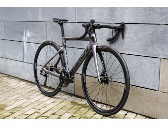 Bianchi Oltre RACE Shimano 105 Di2 Graphite Cangiante/Graph.Matt 2024