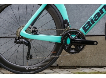 Bianchi Oltre Disc Ultegra Di2 12sp Celeste 2024