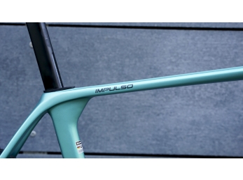 Bianchi Impulso RC SHIMANO GRX DI2 2X12 DISC CELESTE METALLIC 2026