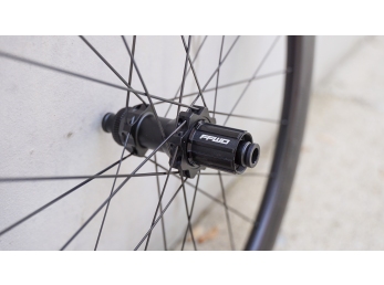 Karbonová kola FFWD RYOT55, FFWD 2:1, MattBlack, plášť