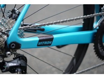 ISAAC Vitron Borealis Green M