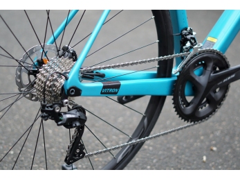 ISAAC Vitron Borealis Green M