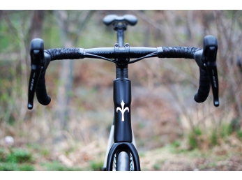 Wilier GARDA Disc+ Shimano 105 +Fulcrum black red XL