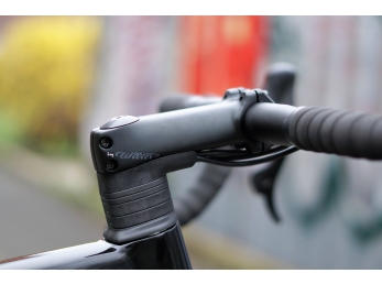 Wilier GARDA Disc+Campagnolo Chorus + FFWD Ryot44 L