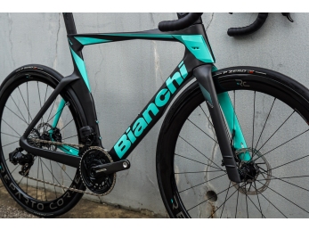 Bianchi Oltre PRO Disc FORCE AXS 12sp Graphite/CK16 Full Matt 2024