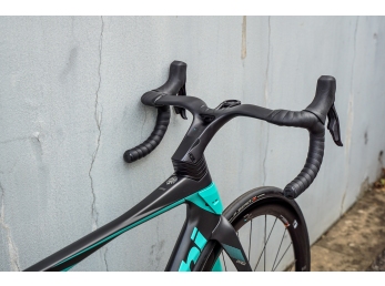 Bianchi Oltre PRO Disc FORCE AXS 12sp Graphite/CK16 Full Matt 2024