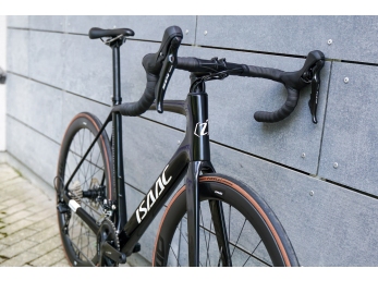 ISAAC Vitron Onyx Black  Shimano 105/ FFWD TYRO velikost L