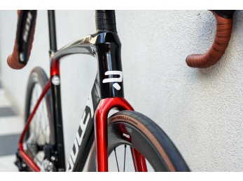 Ridley Fenix SLiC  Shimano 105 Di2/ FFWD Tyro vel. S 54cm 2023