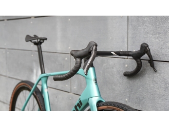 Bianchi Impulso RC SRAM RED XLPR 1X13 DISC CELESTE METALLIC 2026