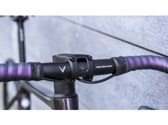 Bianchi Infinito Ultegra Di2 - Purple black glossy/black matt 2025