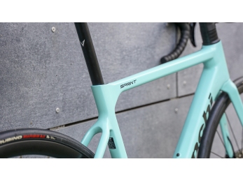 Bianchi Sprint Shimano 105 mech.12sp  Disc Celeste/Graphite Full Glossy 2024 61cm