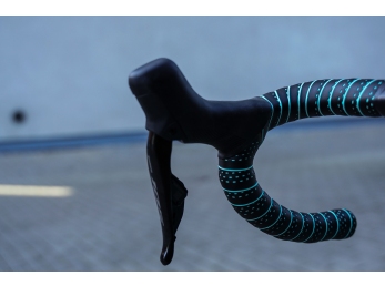 Bianchi Infinito XE Disc Shimano 105 Di2  Celeste 2023 50cm