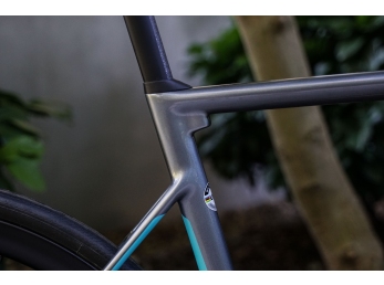 Wilier ZERO SL Disc + ULTEGRA + NDR38 grey blue L