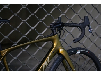 ISAAC Torus Xplore L , Shimano R7000 105  DT Swiss G 1800