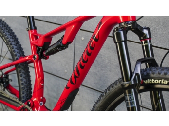 Testovací flotila Wilier URTA MAX SL+S-1000-T 1x12+SID+XM45 red S